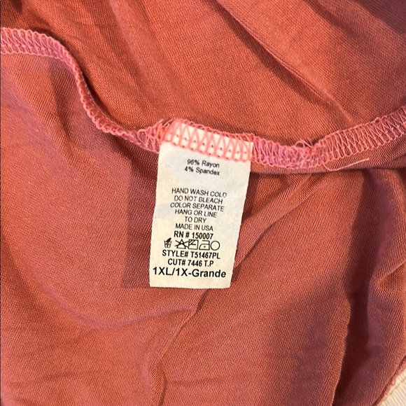 Veveret Women's Off-Shoulder Rust Top - Picture 5 of 5